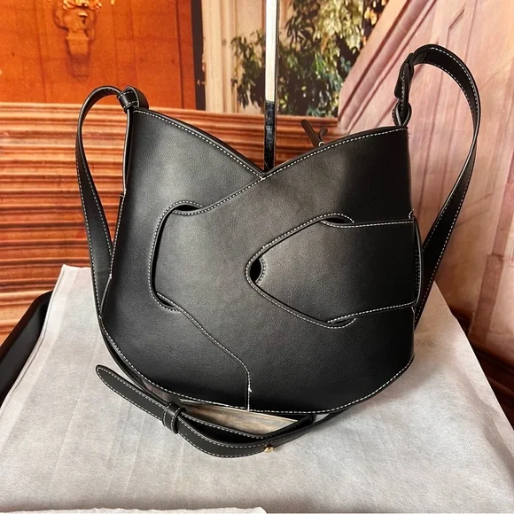 Polene Paris Black Leather Nodde Hobo Shoulder Crossbody Bag, adjustable strap - Picture 8 of 17